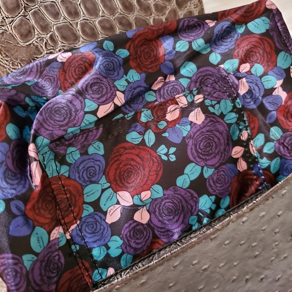 GUESS Purse Handbag Blue Gray Chain handle Faux Croc Logo Small Like New Logo G - Picture 11 of 11